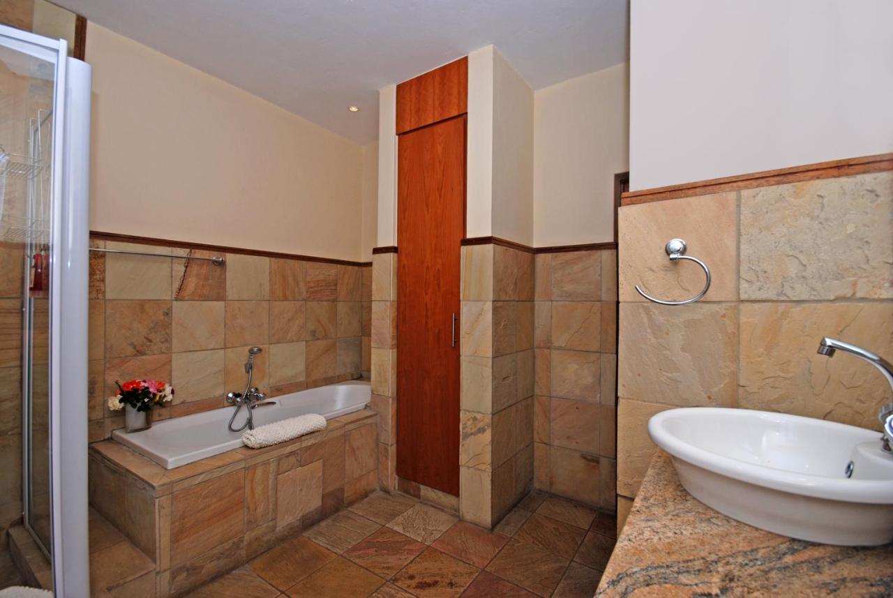 Hoopoe Haven Guest House Chartwell Ngoại thất bức ảnh
