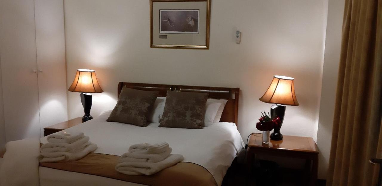 Hoopoe Haven Guest House Chartwell Ngoại thất bức ảnh