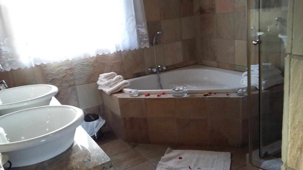 Hoopoe Haven Guest House Chartwell Ngoại thất bức ảnh