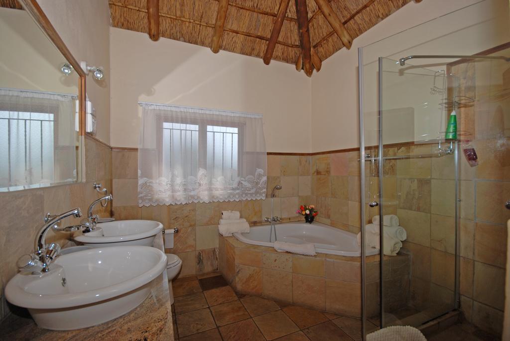 Hoopoe Haven Guest House Chartwell Ngoại thất bức ảnh